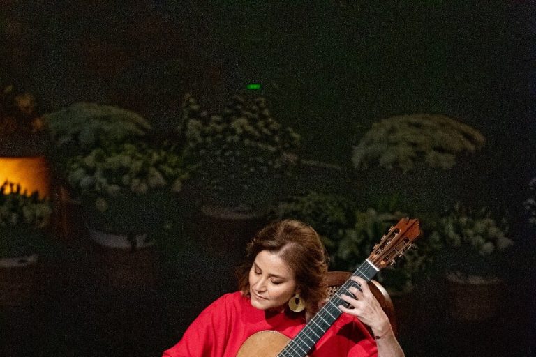 Berta Rojas - La huella de las cuerdas: Destino Paraguay