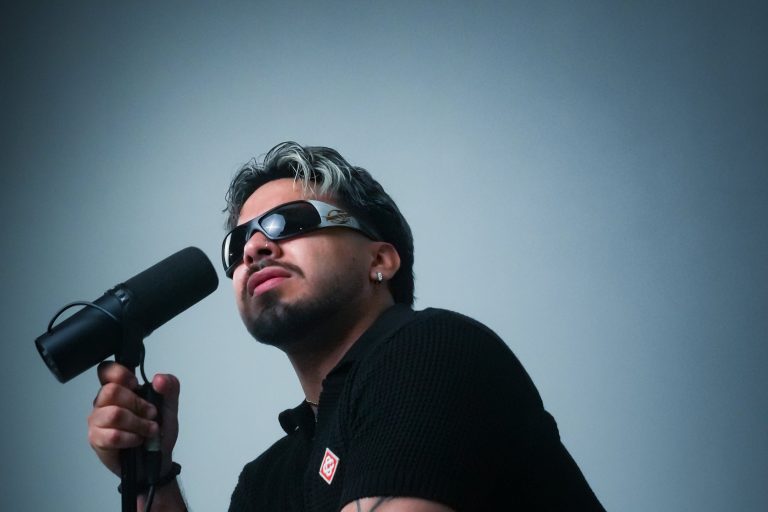 Nicolá