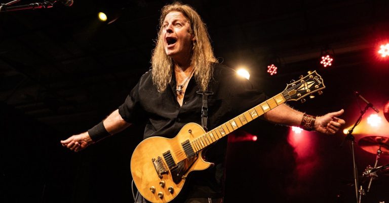 Roland Grapow en vivo
