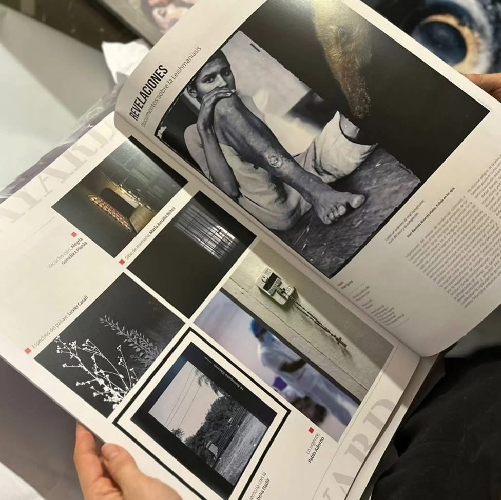 Páginas del fotolibro Exploraciones de El Ojo Salvaje