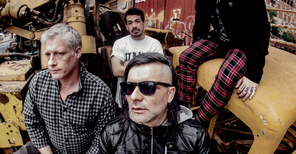 Integrantes de Trifulka en la locación del videoclip Criminal