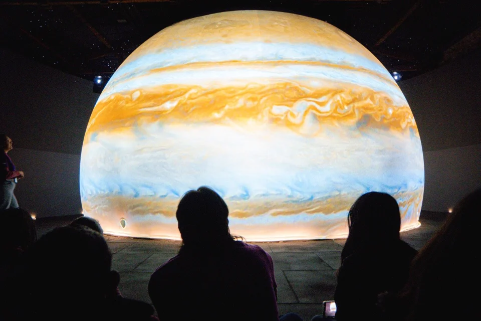 MuCi: shows en el planetario y actividades de ciencia y arte para todo junio
