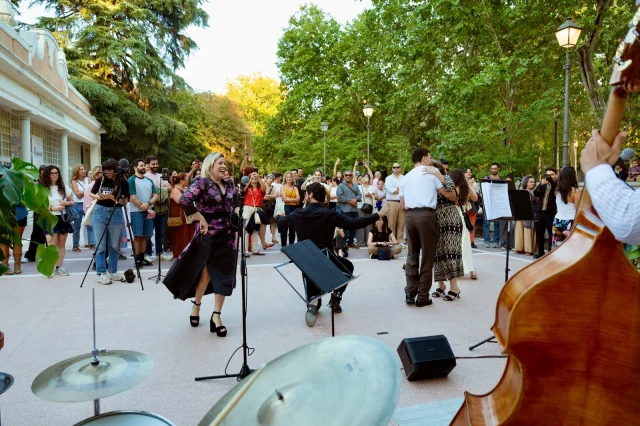 Presentación musical durante el lanzamiento de Paraguay en Escena en Madrid